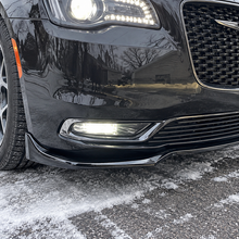 NINTE For 2015-2023 Chrysler 300 C S SRT Front lip ABS Painted 1 Piece Style Front Bumper Lip Splitter